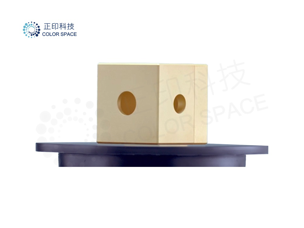 Gold-Coated Optical Cube Other
