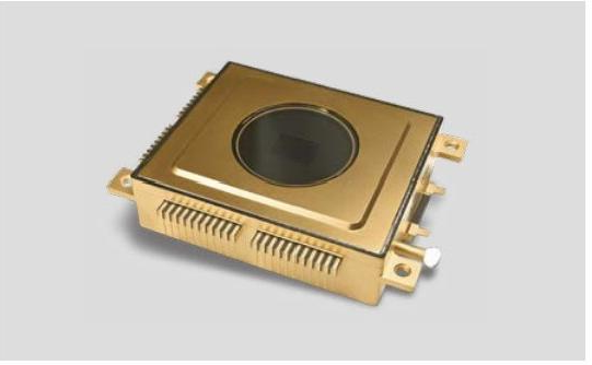 Four-Stage TEC Cooled 642×512 InGaAs Area Array Detector Optical Detectors