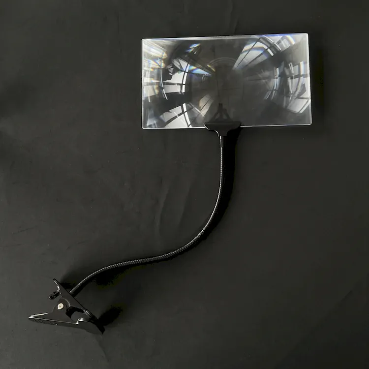 Live Streaming Magnifier - Phone Clip Magnifier (10-inch) Optical Lenses