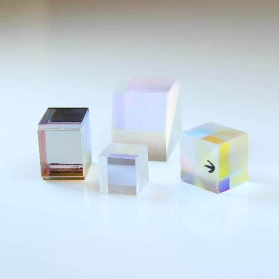 Polarization Beamsplitter Cube (PBS) Polarizers