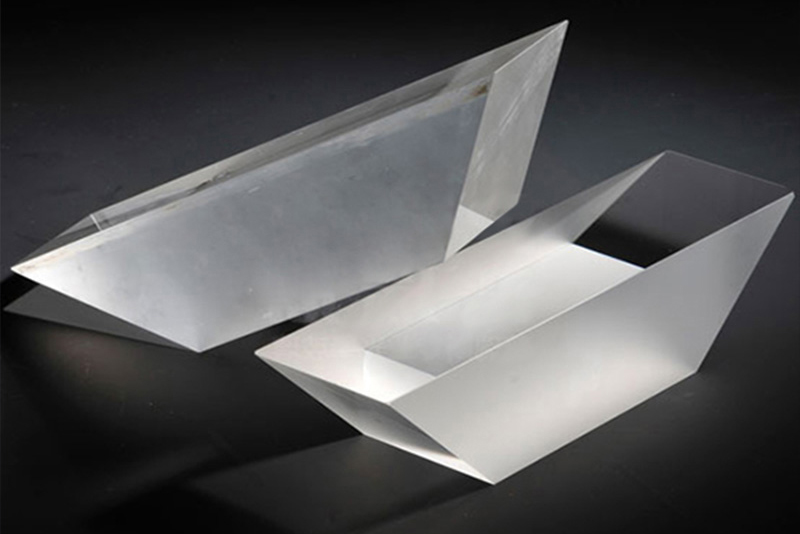 Dove prism Prisms