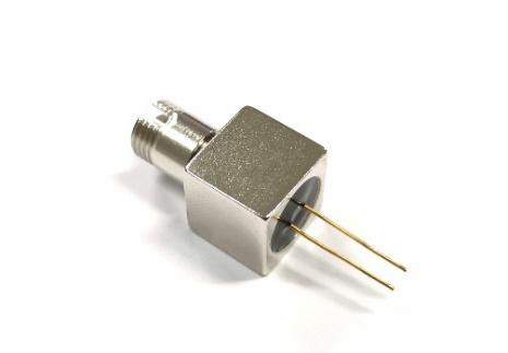 Fibre-coding semiconductor lasers FT-3102-F2 Fiber Optics
