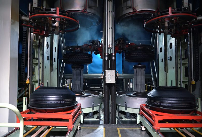 On-line smart laser washing equipment for tyre molds Laser Processing Equipment