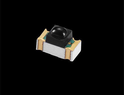 XS-PT02D07-600 Phototransistors