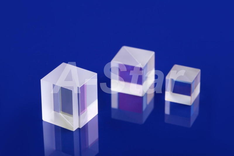 High-extinction-ratio polarizing beamsplitter prism Beam Splitters